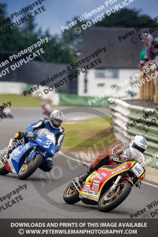 Vintage motorcycle club;eventdigitalimages;mallory park;mallory park trackday photographs;no limits trackdays;peter wileman photography;trackday digital images;trackday photos;vmcc festival 1000 bikes photographs